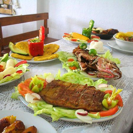 Hotel Casa Vieja Santa Marta  Eksteriør billede